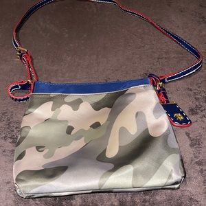 Tommy Hilfiger Crossbody Bag